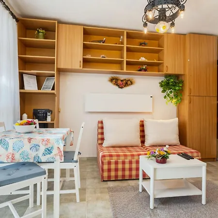 Piccola By Interhome