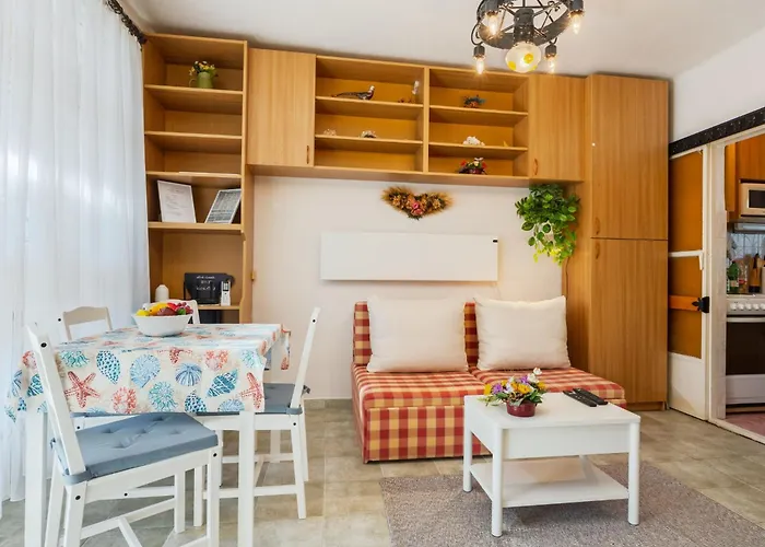 Piccola By Interhome